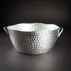 Aluminum Hammered Round Tub with Handles