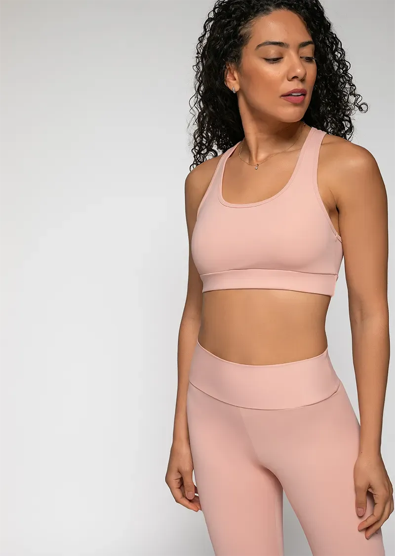 Essentials Sports Top with Pocket - Yogurt