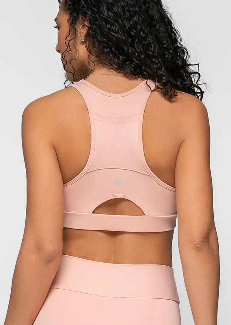 Essentials Sports Top with Pocket - Yogurt