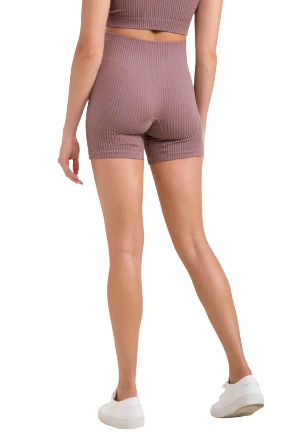 Mono B Ribbed Seamless High-Waisted Shorts APH-A1236