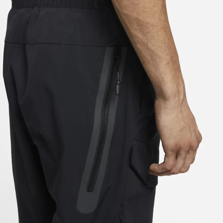 Nike Sportswear Tech Pack Men's Unlined Woven Cargo Pants