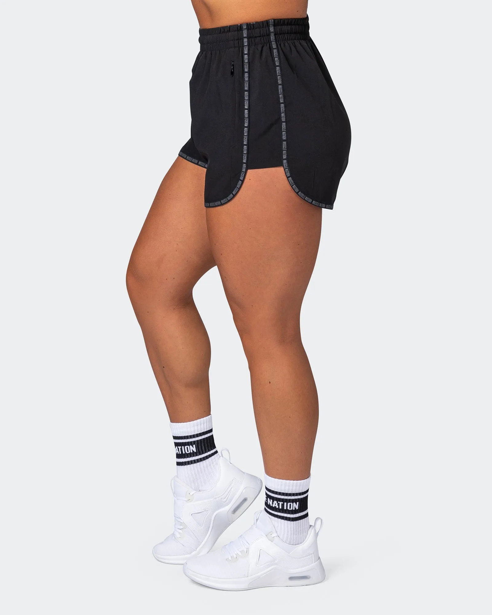 Pump Up Shorts - Black