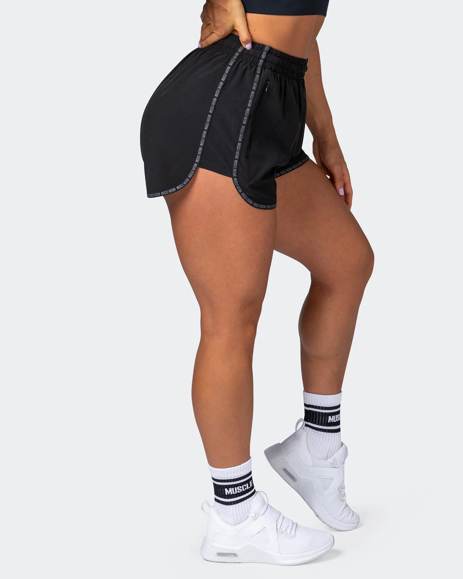 Pump Up Shorts - Black