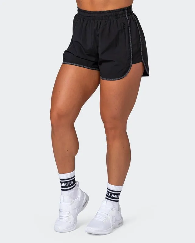 Pump Up Shorts - Black