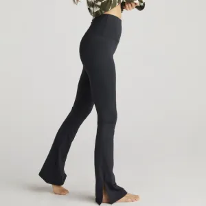 Strut This Beau Pant - Black